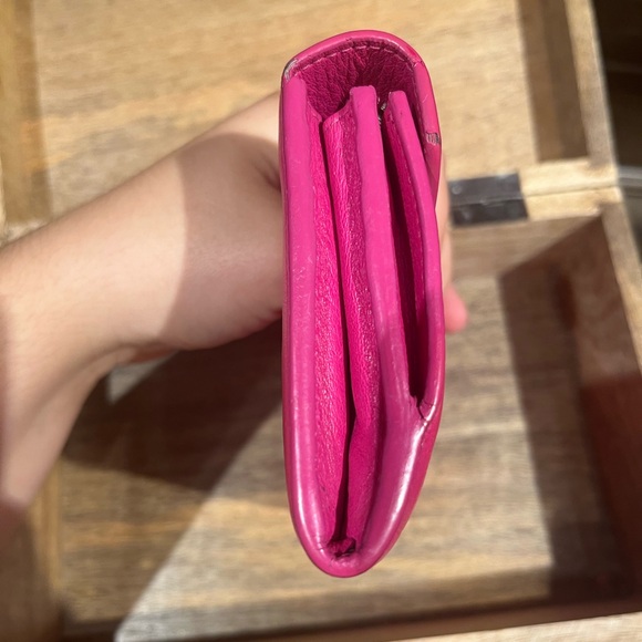 Authentic Balenciaga leather wallet - Picture 8 of 9